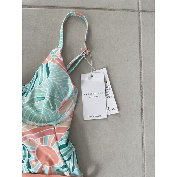 Kenny Flowers Swim One Piece Swimsuit Hawaiian Floral NO BELT - Picture 3 of 10
